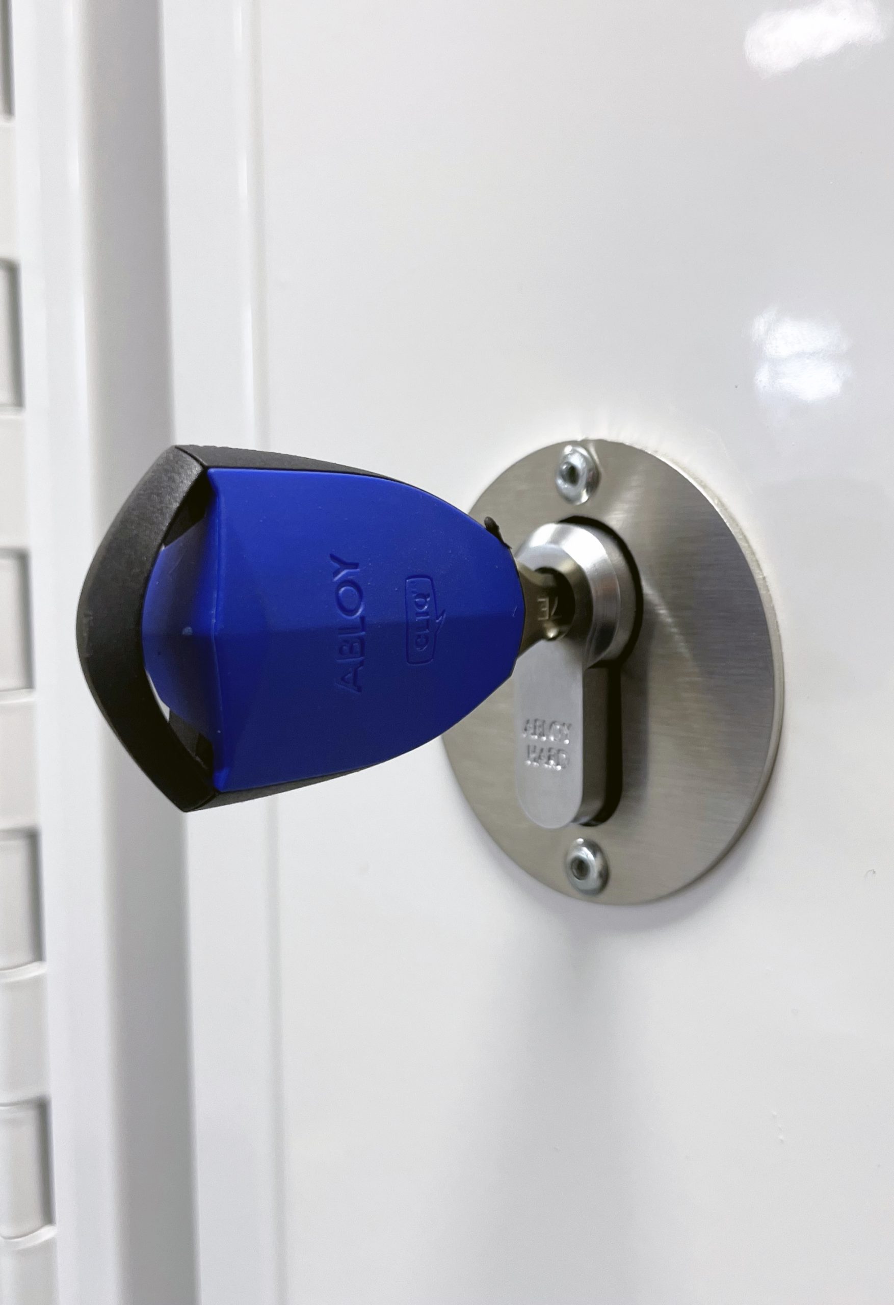 Cliq Lock and Bluetooth key fitted to our DTC03